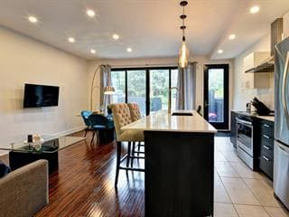 Building Photo - 5105 Rue Saint-Ambroise