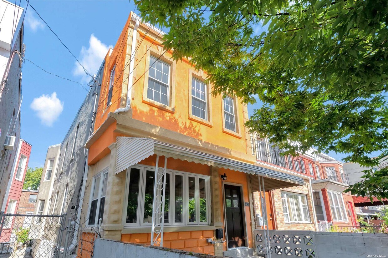 Primary Photo - 49 E 52nd St
