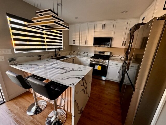 Foto del edificio - 7147 Pomelo Dr