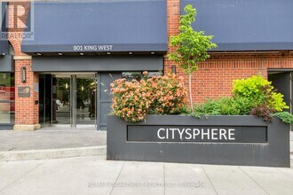 Building Photo - 801 King St W