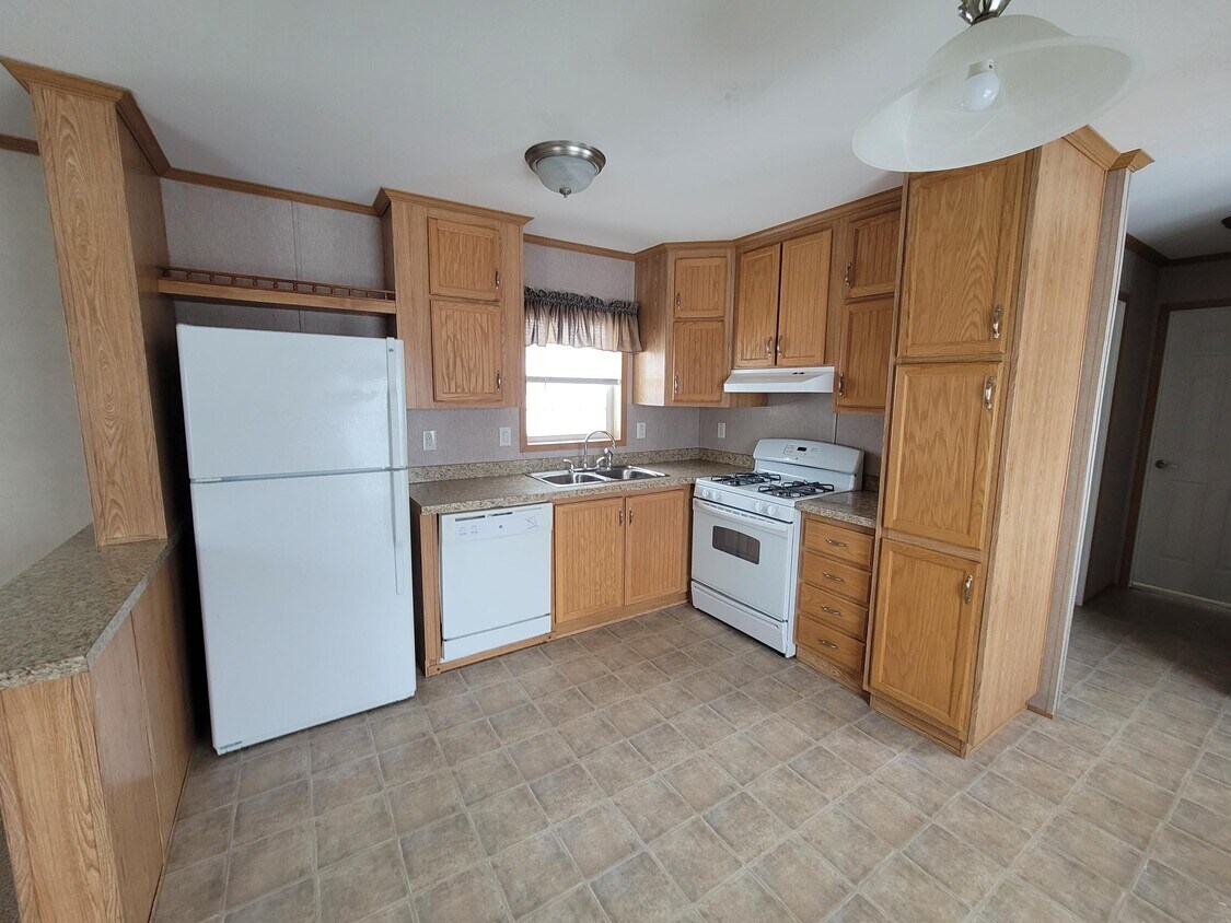 14 Greenway Dr, Owego, NY 13827 House Rental in Owego, NY