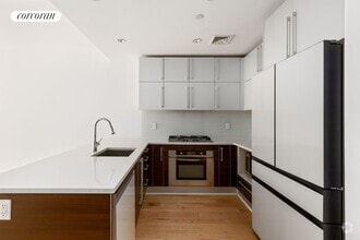 Building Photo - 111 Steuben St