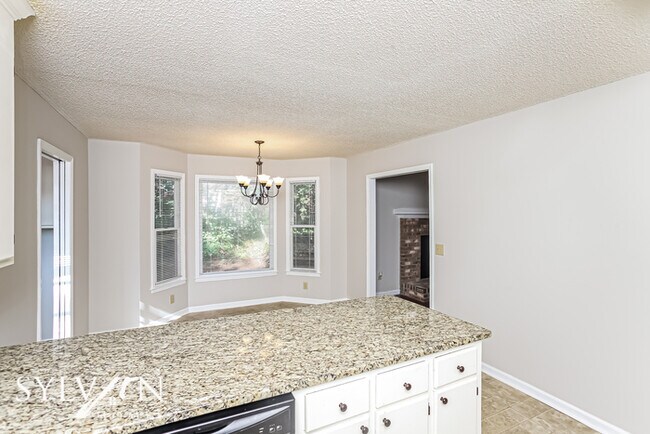Foto del edificio - Fall in love with this beautiful 3BR 2BA h...