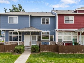 Building Photo - 12035 Monaco St