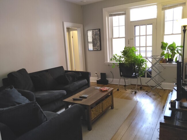 Foto del edificio - 25 Mt Hood Rd