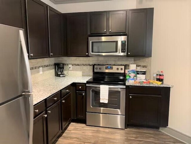 Foto del edificio - 50 Venue Wy