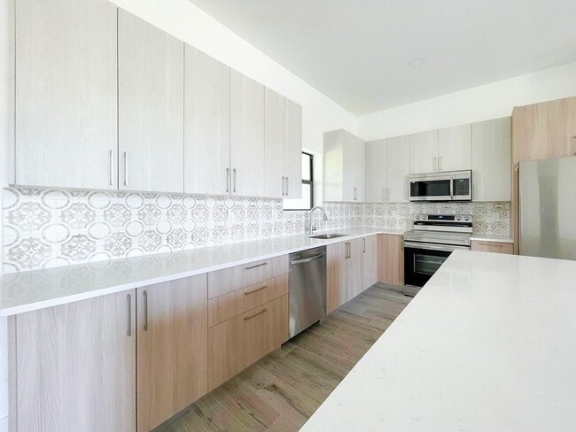 Foto del edificio - 15245 Brainbridge Cir