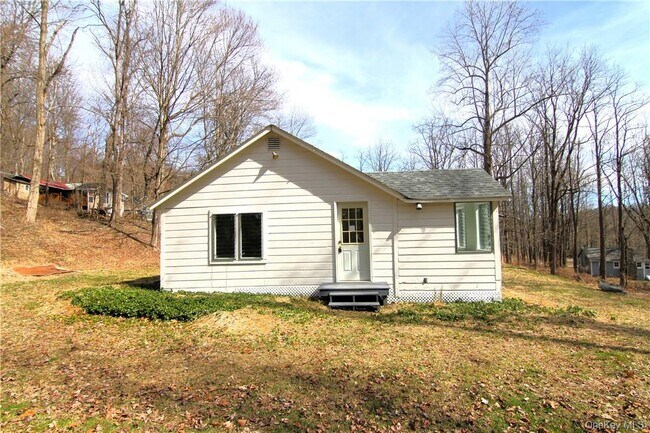 Foto del edificio - 71 Miller Rd