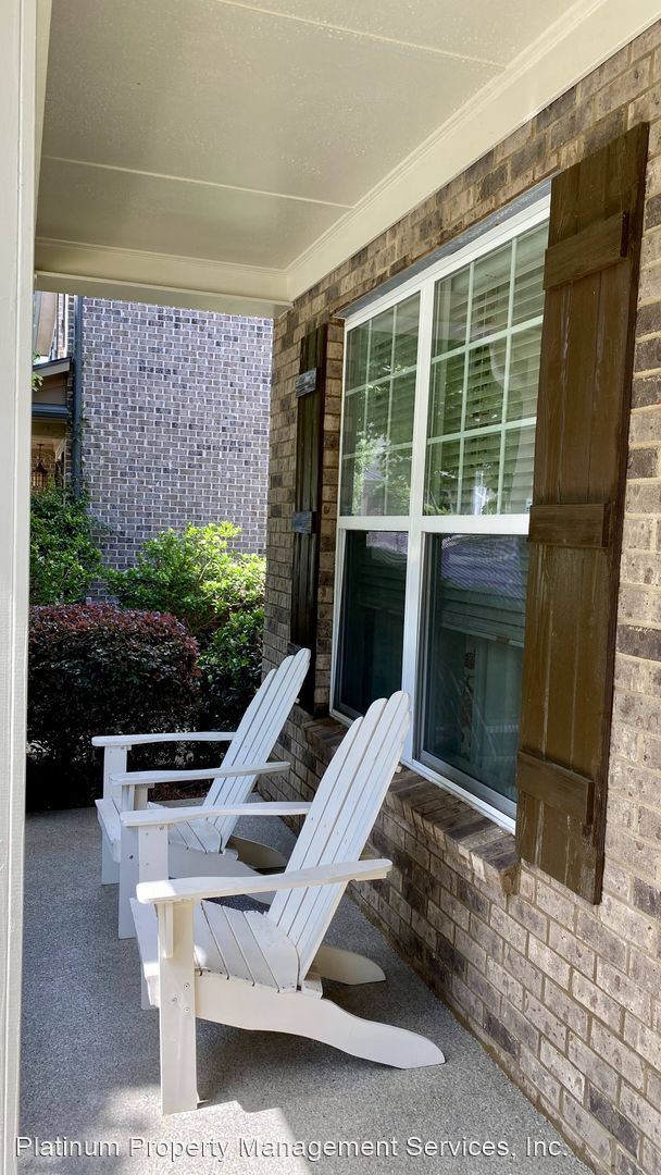 Foto del edificio - 5 br, 3 bath House - 10964 Waters Rd