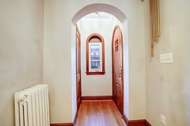 Building Photo - 5012 3rd St NW