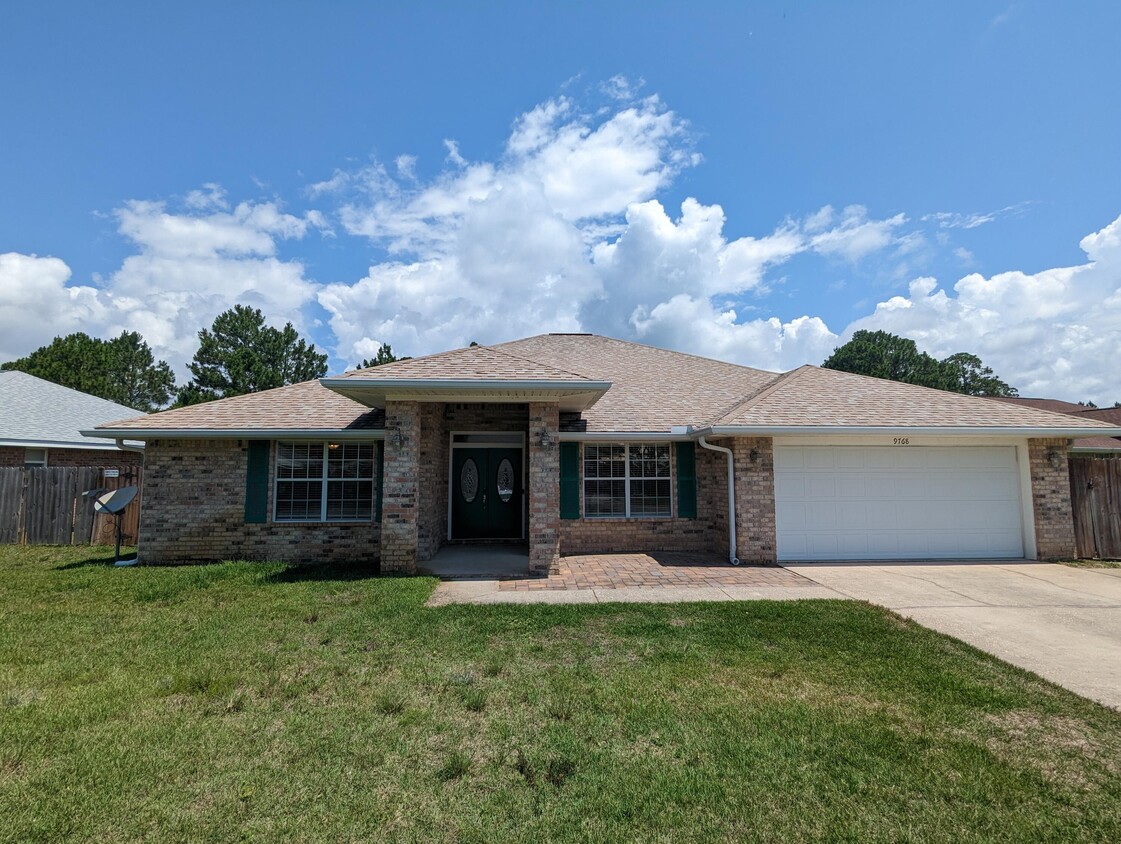 Primary Photo - 9768 Parker Lake Cir