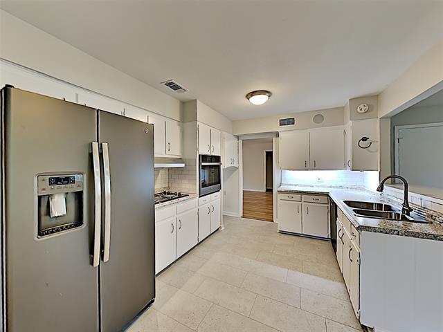 Building Photo - 1650 Macmanus Dr