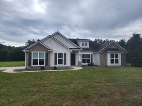 Building Photo - 44 Brooklyn Ln