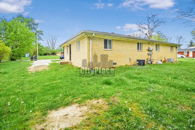 Photo - 1213 Taylor Dr E House