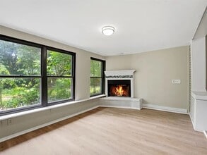 Building Photo - 2735 Waleetka St