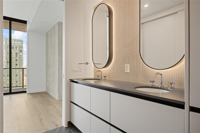 Foto del edificio - 610 Davis St