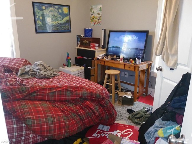 Foto del edificio - 4 br, 2 bath  - 5 Wadsworth St # 1