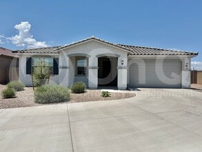 Building Photo - 9320 S 30th Ln