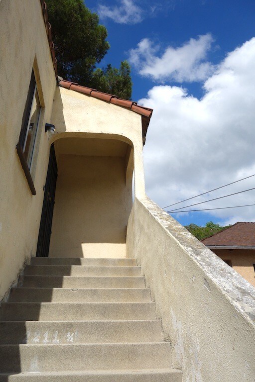 Building Photo - 2211 1/2 Echo Park Ave