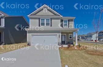 Building Photo - 111 English Oak Ln