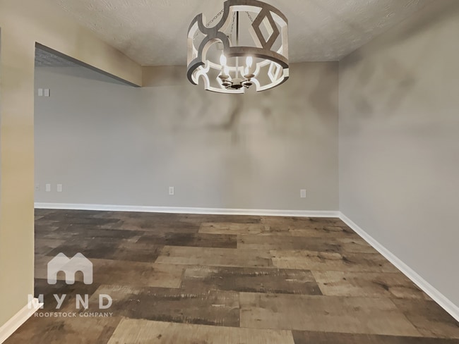 Building Photo - 5618 Union Pointe Dr