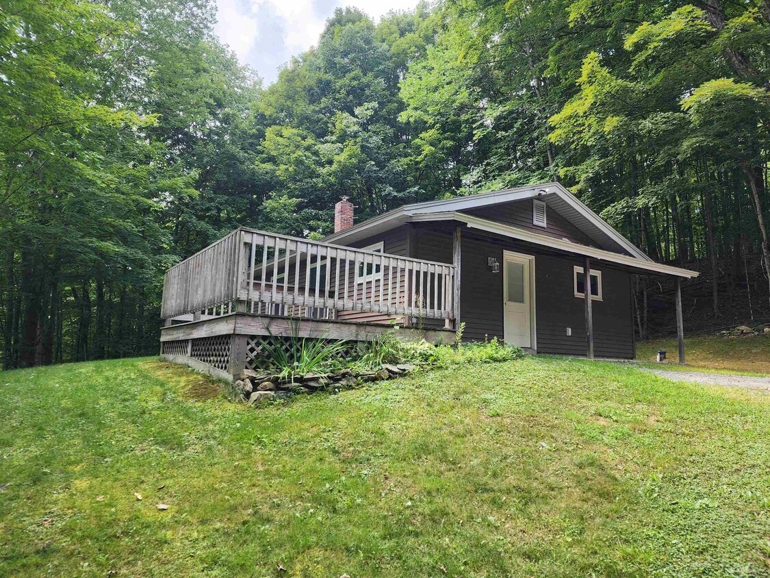Primary Photo - 640 Mt Eustis Rd