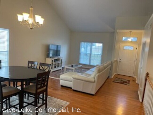 Building Photo - 4 br, 3 bath House - 4512 Raccoon Trail