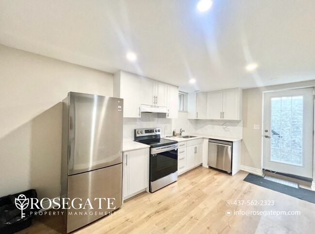 Building Photo - Bright 2-Bedroom Basement Apartment with Parking in North London