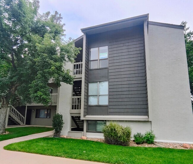 Foto del edificio - 2Bd/2Ba with Private Balcony, Fireplace & ...