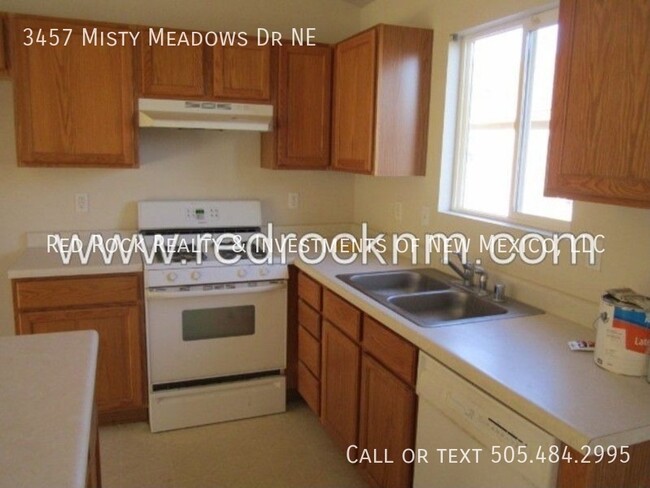 Building Photo - SIngle Story 4BR/2BTH in Northern Meadows!