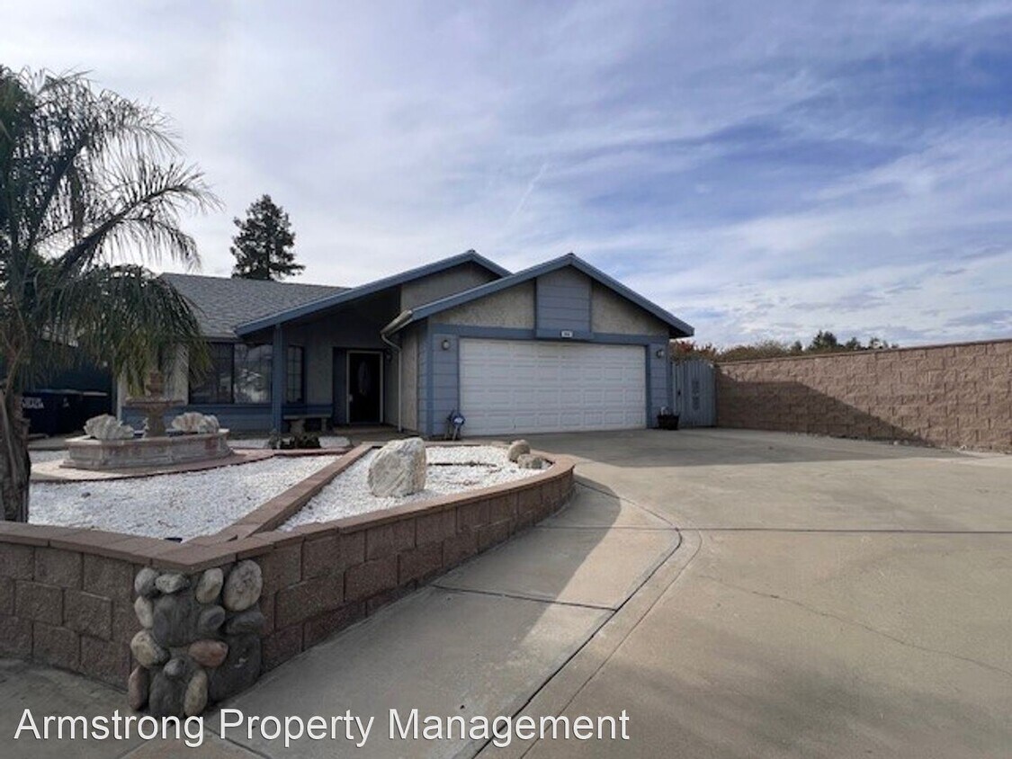 5141 W Chestnut Ave, Visalia, CA 93277 House Rental in Visalia, CA