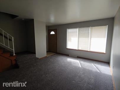 Building Photo - 6739 N 75th St
