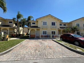 Building Photo - 17945 NW 74th Path