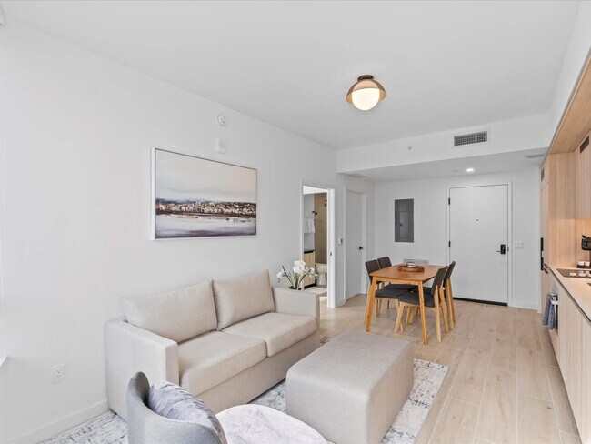 Foto del edificio - 225 N Miami Ave