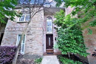 Building Photo - 727 Bunker Hill Rd