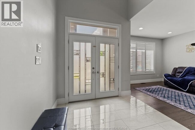 Building Photo - 1413 Helsinki Ct