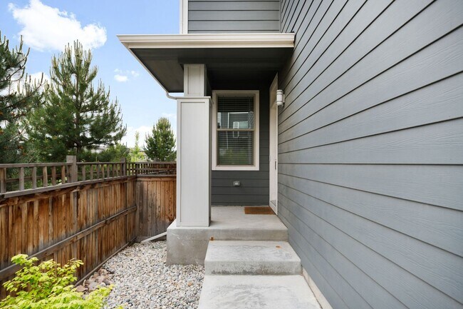 Foto del edificio - Spacious 5BD, 4.5BA Denver Home with Finis...