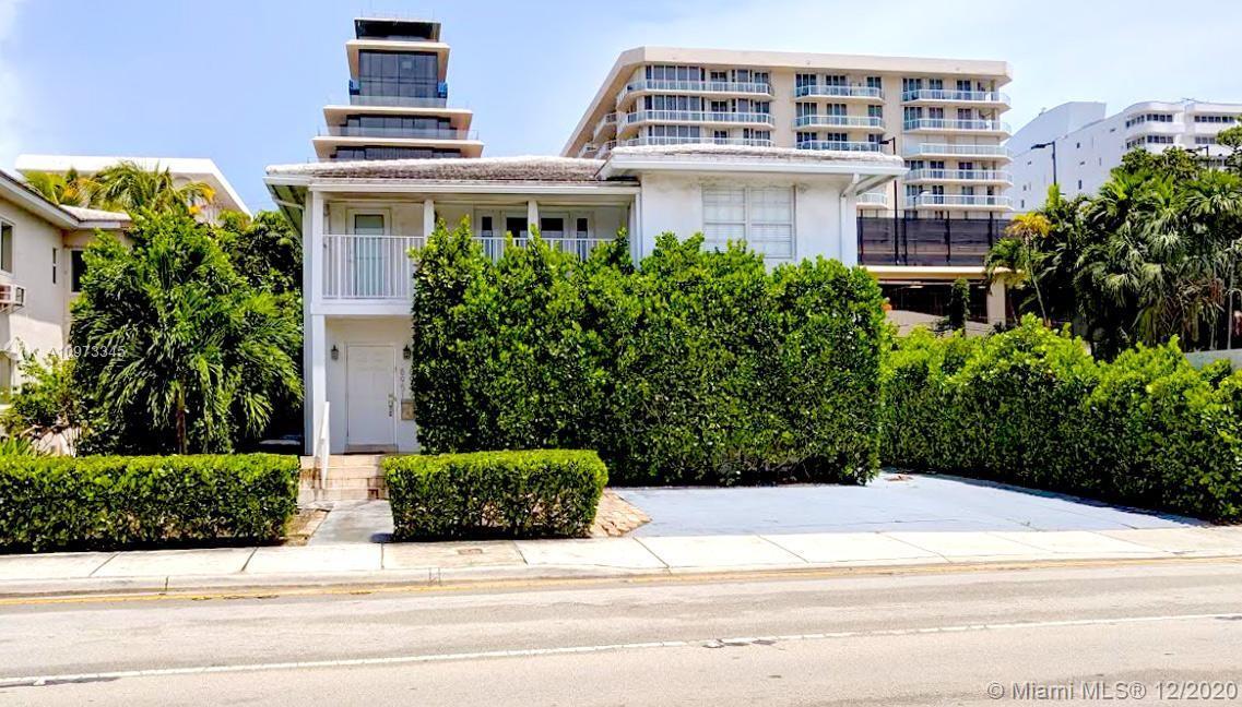 Foto principal - 8949 Harding Ave