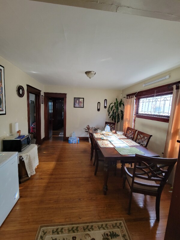 Building Photo - 541 Highgate Ave
