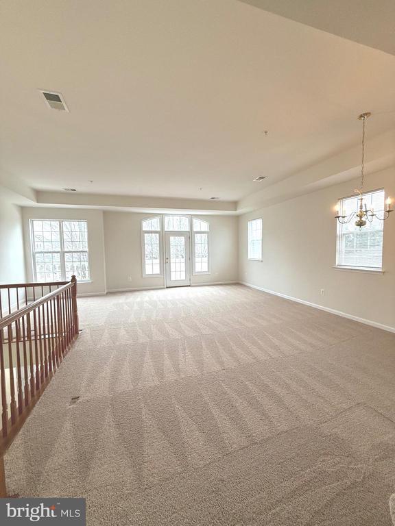 Foto del edificio - 2107 Idlewild Blvd