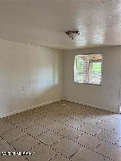 Building Photo - 375 W 33rd St
