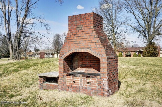 Building Photo - 248 N Myers Rd