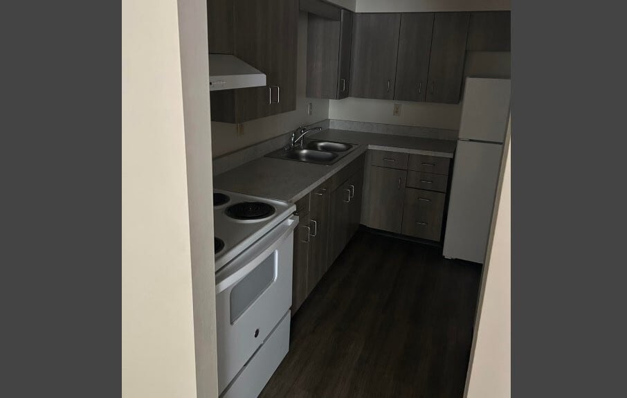 Building Photo - 303 W Sloan St