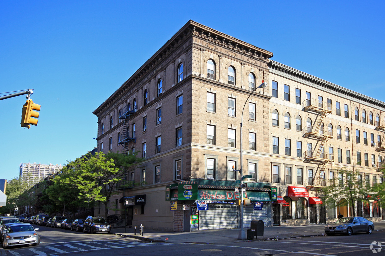 Foto principal - 201 West 136th Street