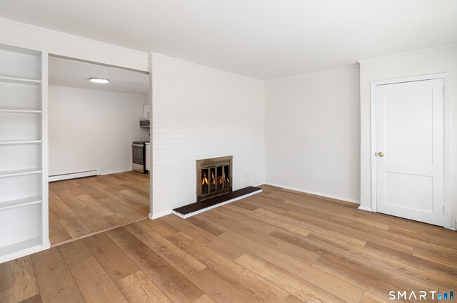 Building Photo - 1329 Stillwater Rd