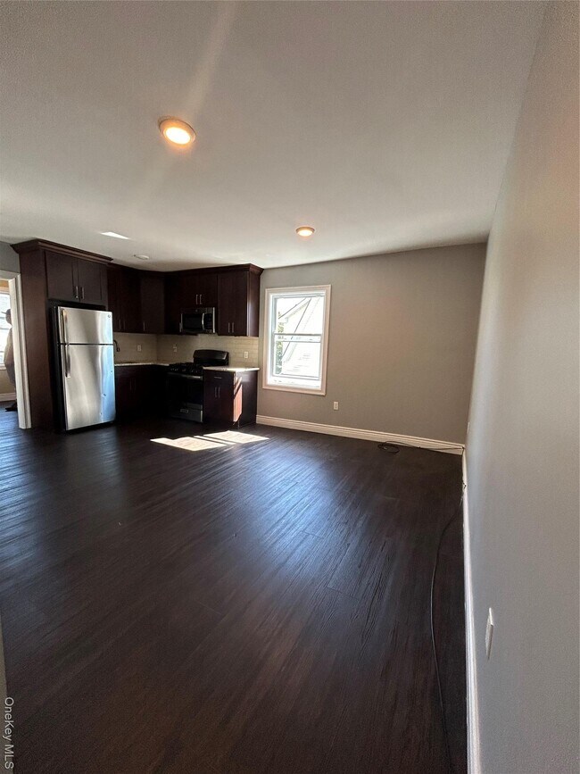 Foto del edificio - 41 Chapman Pl