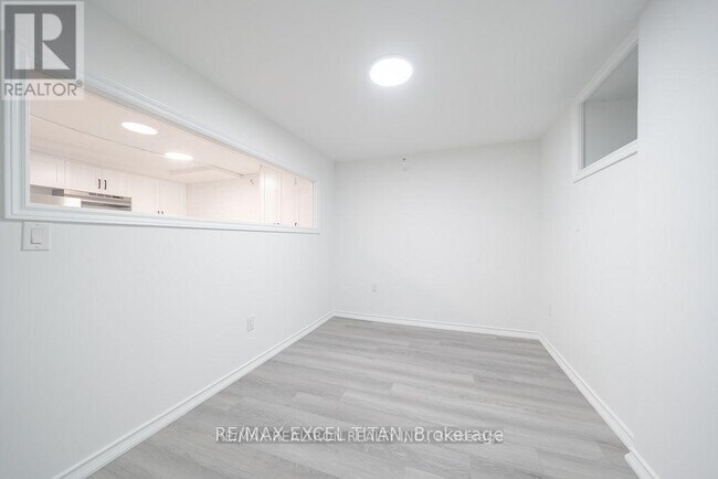 Building Photo - 2255 Weston Rd