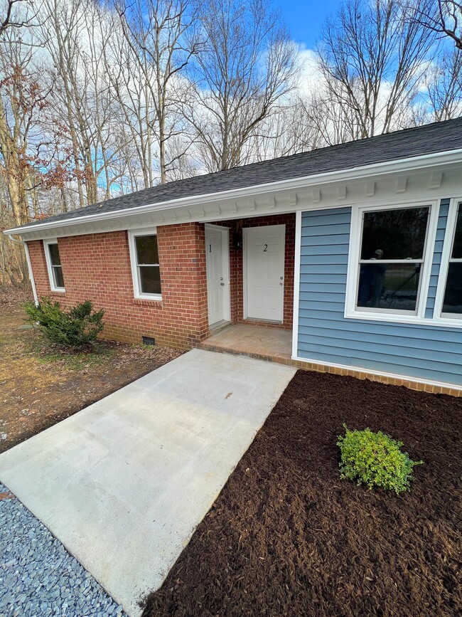 Building Photo - 100 Woodcleft Cir