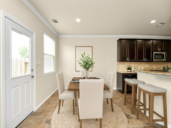 Foto del edificio - 6427 Densberry Ln
