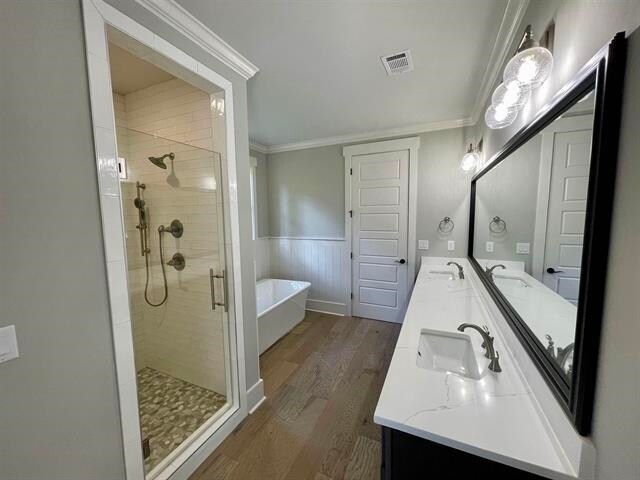 Building Photo - 1830 Snug Harbor Dr